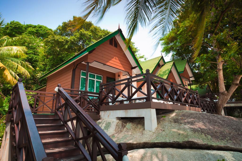 Tuna Bay Island Resort Kampong Pasir Hantu Exterior foto